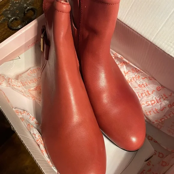 Red Ankle Boots with Buckle - Picture 2 of 3